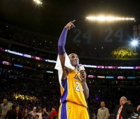 AYX- 萨拉赫迎来二十赛季出色发挥，MAD观众热烈欢呼！引发球迷热议