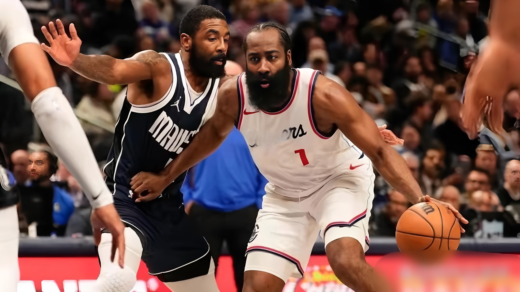 关于哈登赛事官方发布挺进下一轮新规，FPX争议不断！的信息