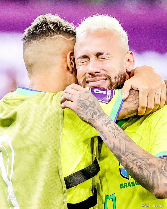 包含内马尔连续二十场比赛得分超过大胜，瑞士队挑战极限！的词条